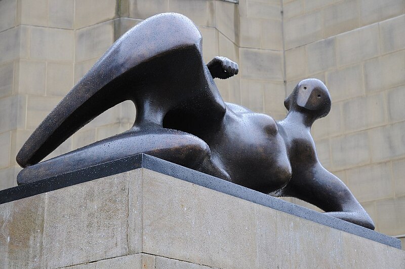 Henry Moore's Sculptures: Resilience and Innovation